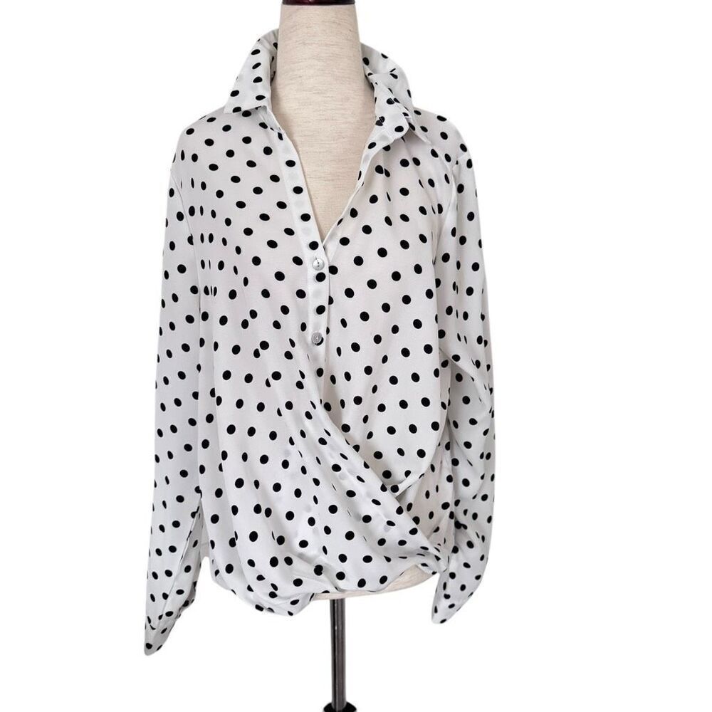 Akaiv Cream Black Polkadot Blouse VNeck Faux Knot Crossover 100% Polyester Mediu